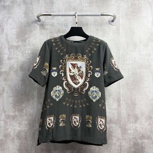 Authentic Dolce & Gabbana Gray Heraldic Short Sleeve Tee
